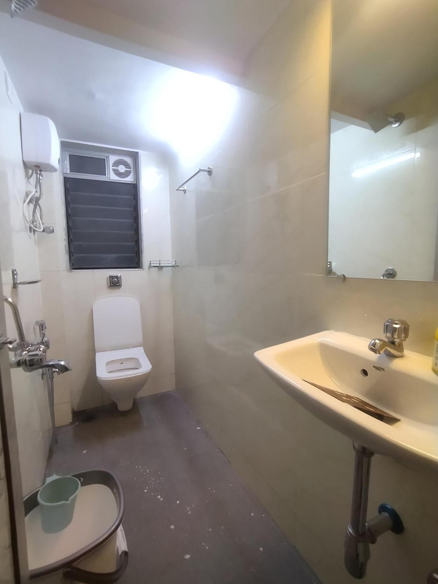 Everest Stays Rooms And Dormitory 뭄바이 외부 사진